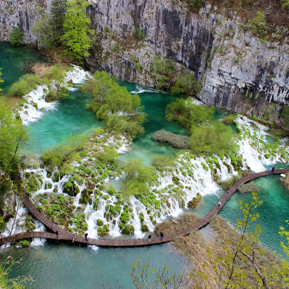 Day trip to Plitvice Lakes National park traverse